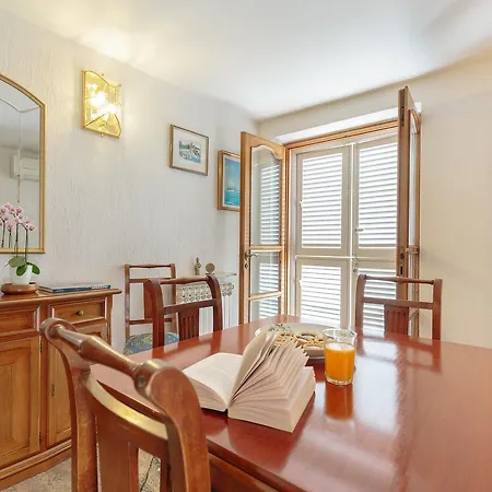 Hedera Estate, Hedera A17 Apartment