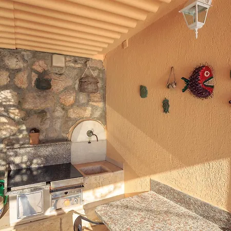 Hedera Estate, Hedera A17 Apartman *