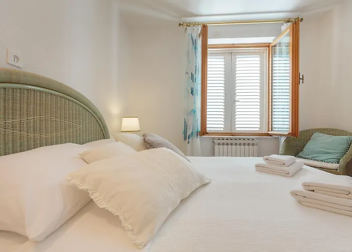 Hedera Estate, Hedera A17 Dubrovník